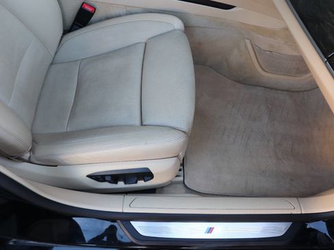 Used 2013 BMW 750Li image 37