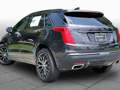 Used 2018 Cadillac XT5 Platinum AWD/4WD image 12