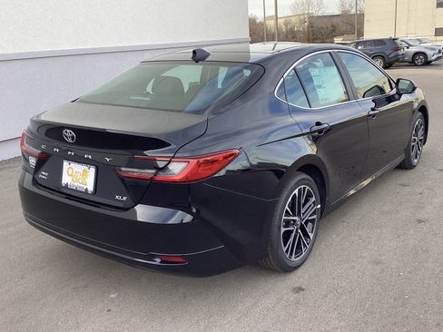 New 2026 Toyota Camry XLE AWD/4WD image 7