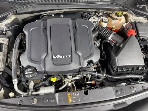 Used 2017 Buick LaCrosse Essence w/ Sun and Shade Package FWD image 18