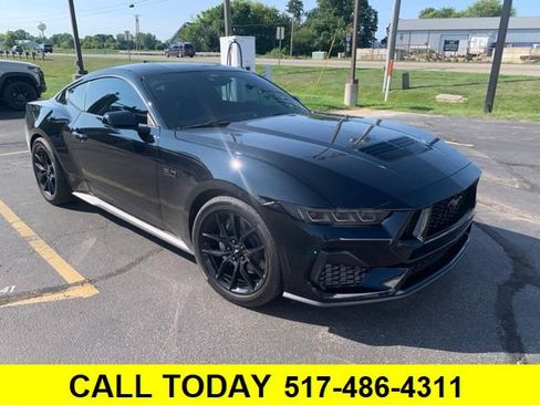 Used 2025 Ford Mustang GT Premium RWD image 1