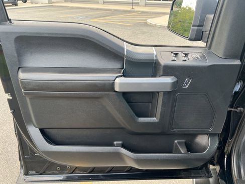 Used 2018 Ford F150 XLT w/ Equipment Group 301A Mid image 14