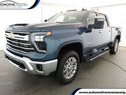 Used 2025 Chevrolet Silverado 3500 LTZ w/ LTZ Premium Package