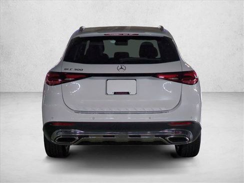 Certified 2026 Mercedes-Benz GLC 300 image 7
