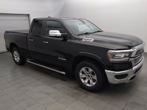 Used 2019 RAM 1500 Laramie AWD/4WD image 11