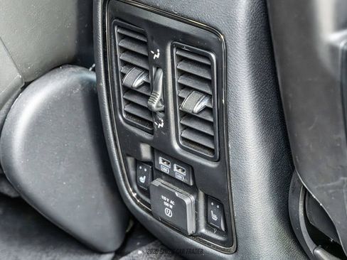 Used 2018 Jeep Grand Cherokee Trackhawk AWD/4WD image 35