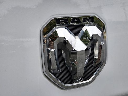 Used 2024 RAM 2500 Big Horn image 13