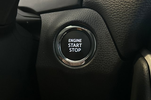 Used 2025 Toyota RAV4 XLE w/ Convenience Package FWD image 27
