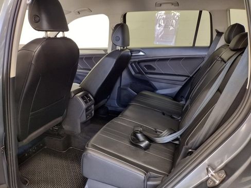 Certified 2023 Volkswagen Tiguan SE AWD/4WD image 26