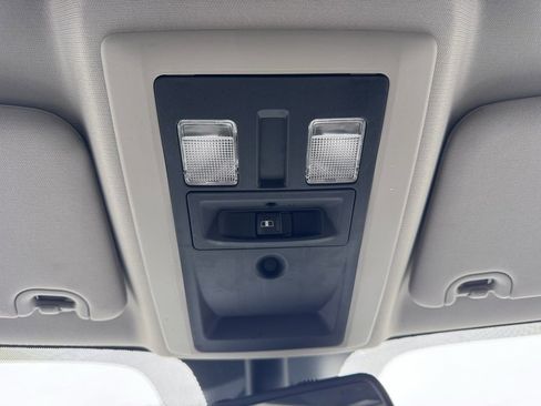 Used 2016 RAM 3500 Big Horn image 31