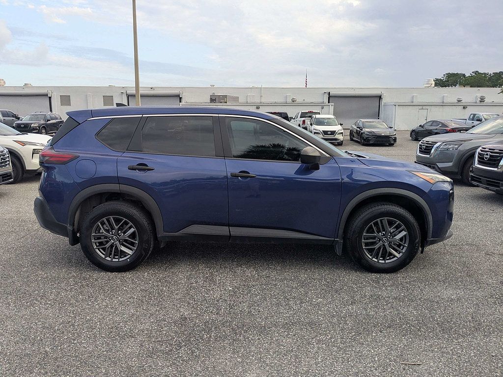Used 2023 Nissan Rogue S FWD image 4