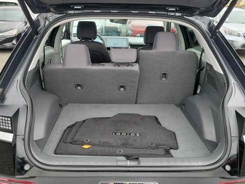 Certified 2024 Hyundai Ioniq 5 SEL RWD image 19