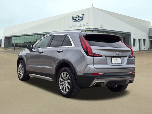 Certified 2023 Cadillac XT4 Premium Luxury w/ Enhanced Visibility Package image 4
