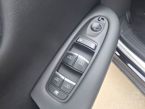 Used 2020 INFINITI QX50 Luxe w/ Navigation Package image 9