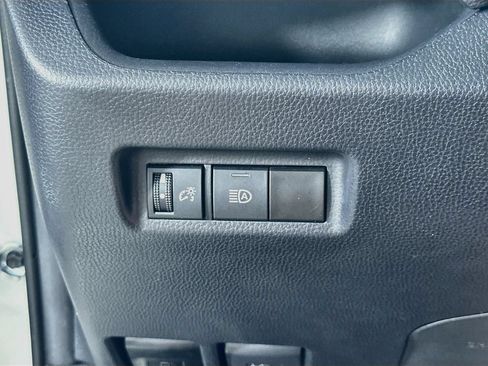 Used 2024 Toyota RAV4 LE FWD image 21