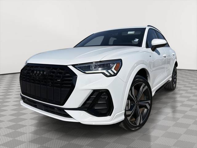 Used 2024 Audi Q3 2.0T Premium Plus w/ Premium Plus Package AWD/4WD image 1