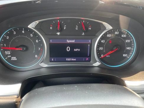 Used 2020 Chevrolet Traverse LT w/ LPO, Cargo Package AWD/4WD image 19