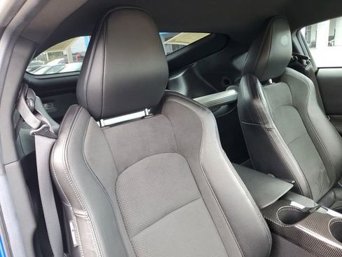 Used 2024 Nissan Z Performance w/ Floor Mat Package image 8