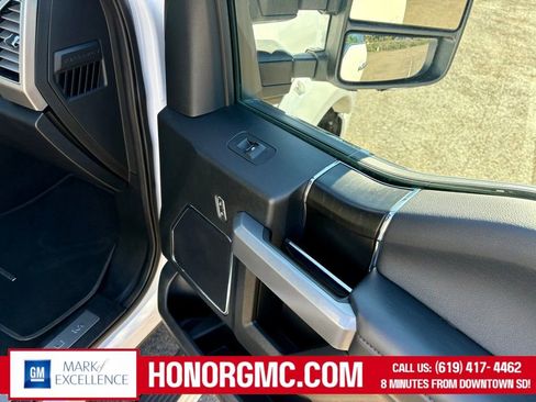 Used 2019 Ford F350 Platinum w/ Platinum Ultimate Package image 29