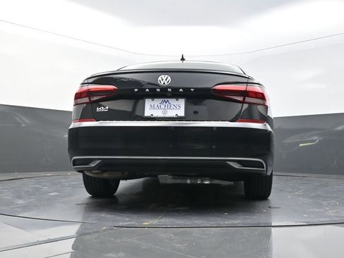 Used 2022 Volkswagen Passat 2.0T SE image 27