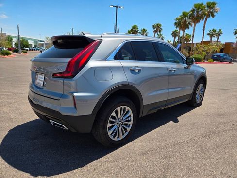 Used 2024 Cadillac XT4 Premium Luxury AWD/4WD image 6