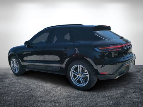 Used 2023 Porsche Macan image 5