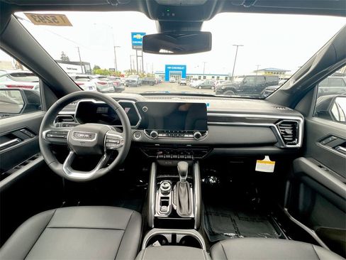 New 2025 GMC Canyon Elevation w/ Convenience Package image 18