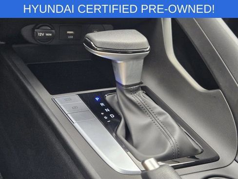 Certified 2025 Hyundai Elantra SE FWD image 20