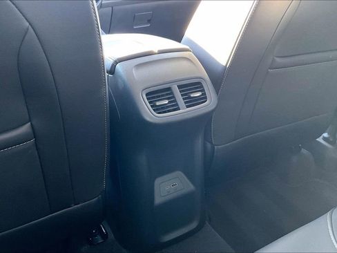 Used 2025 Buick Envision Preferred image 32