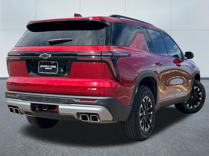 Used 2025 Chevrolet Traverse Z71 w/ Enhanced Driving Package