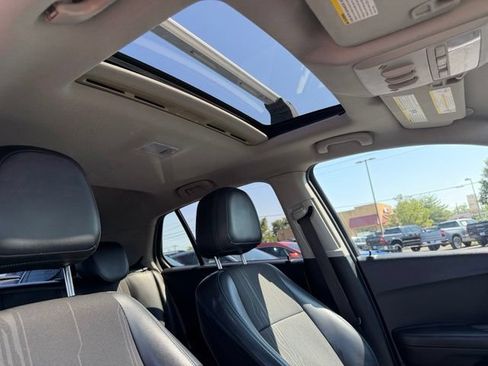Used 2016 Chevrolet Trax LT w/ LT Sun and Sound Package AWD/4WD image 11