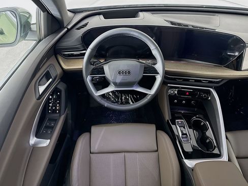 New 2025 Audi Q5 Prestige image 23