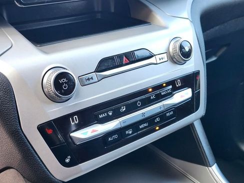 Certified 2020 Ford Explorer XLT w/ Equipment Group 202A AWD/4WD image 25