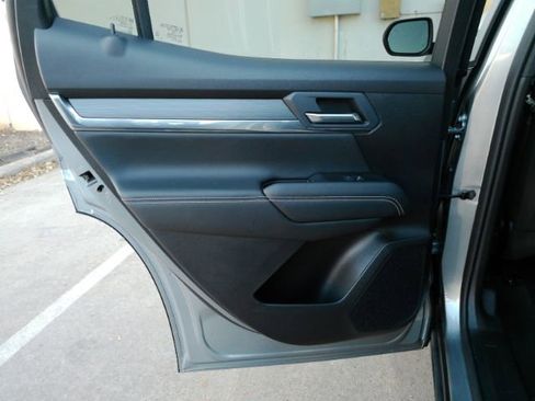 Used 2026 GMC Terrain Elevation image 14