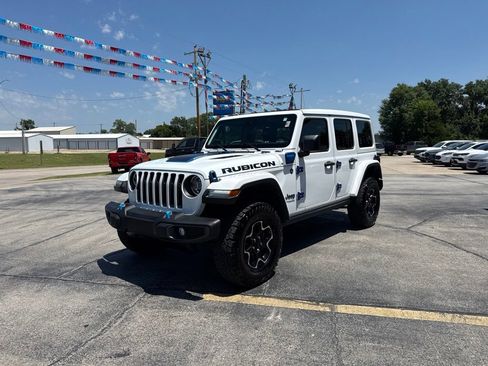 Used 2022 Jeep Wrangler Unlimited Rubicon 4xe w/ Cold Weather Group AWD/4WD image 10