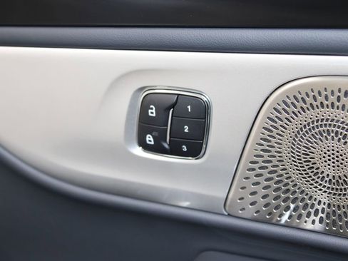 New 2026 Lincoln Nautilus Reserve image 42