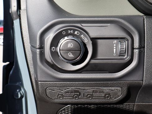 New 2026 Jeep Gladiator Mojave w/ Safety Group image 12