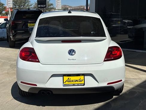 Used 2016 Volkswagen Beetle 1.8T SEL FWD image 4
