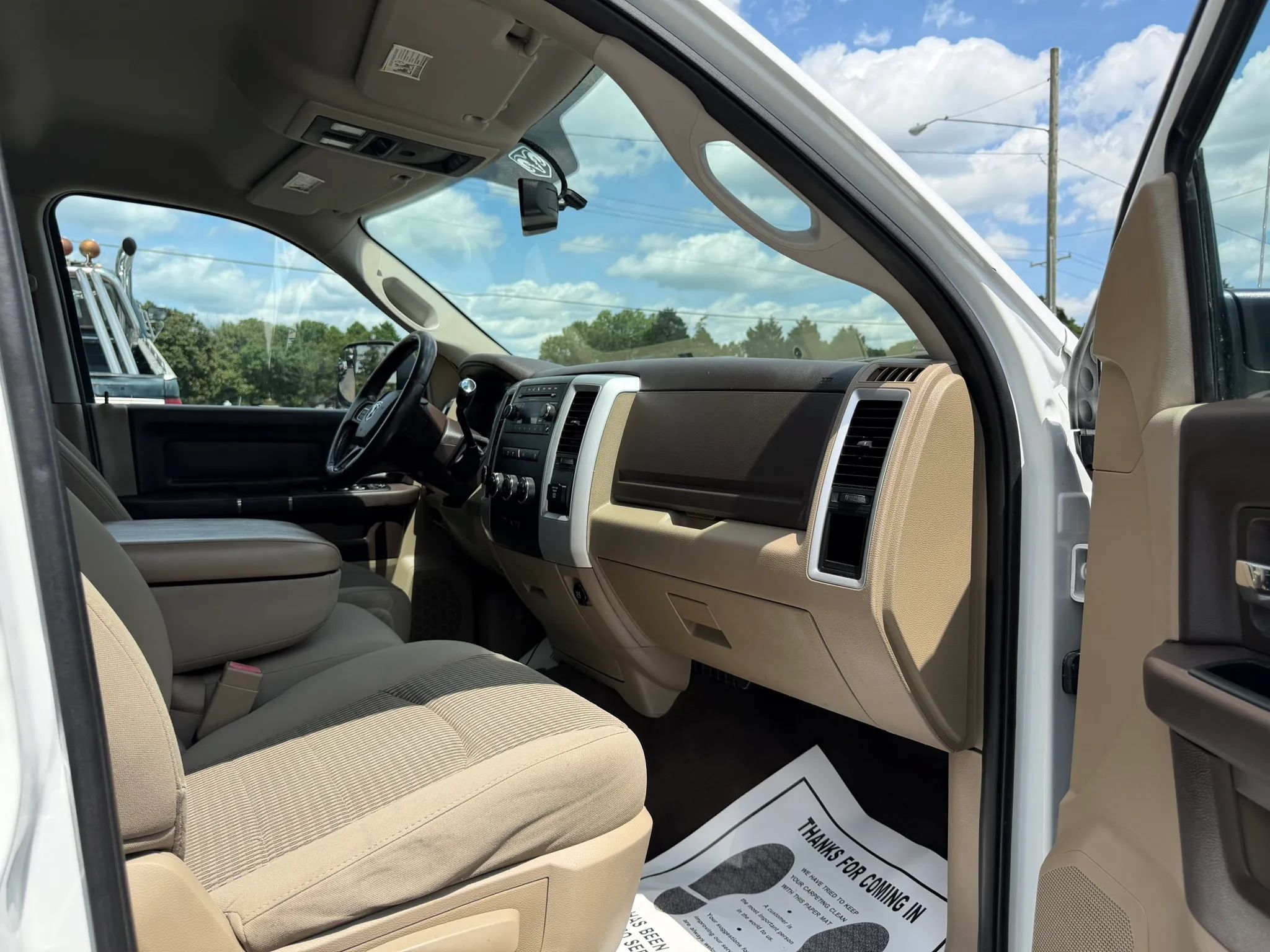 Used 2012 RAM 2500 SLT w/ Luxury Group AWD/4WD image 31