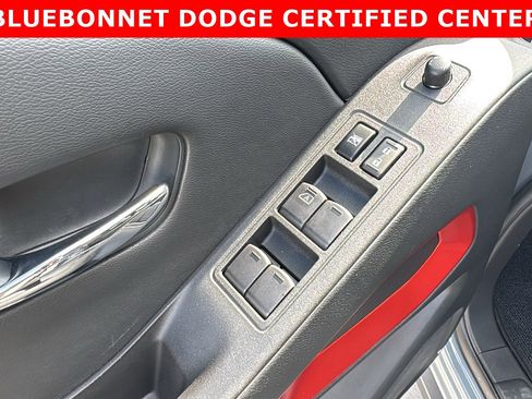 Used 2025 Nissan Frontier Pro-X image 12