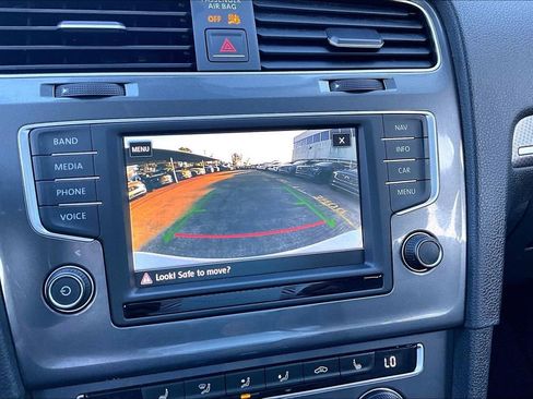 Used 2017 Volkswagen Golf Alltrack SEL image 29