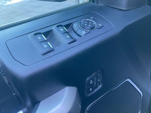 Used 2019 Ford F150 Lariat w/ Equipment Group 502A Luxury image 14