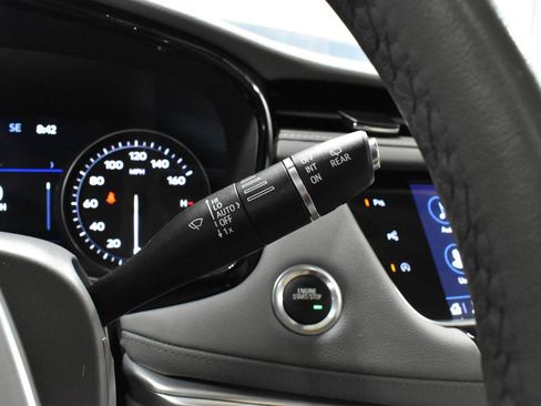 Used 2023 Cadillac XT5 Premium Luxury w/ Technology Package image 13