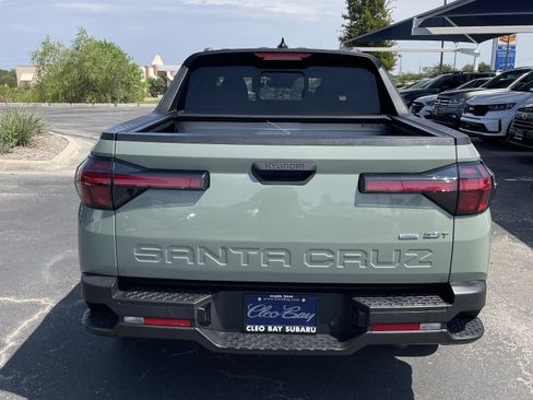 Used 2022 Hyundai Santa Cruz SEL Premium AWD/4WD image 6
