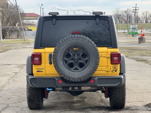 Used 2021 Jeep Wrangler Unlimited Rubicon 4xe w/ Cold Weather Group image 7