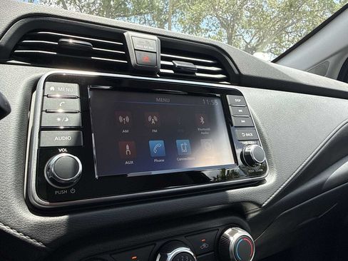 Used 2025 Nissan Versa S w/ Trunk Package FWD image 23