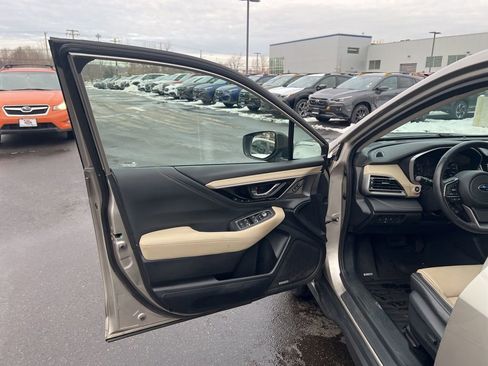 Used 2020 Subaru Outback Limited XT image 26