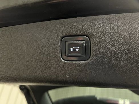 Used 2019 Chevrolet Blazer RS image 22