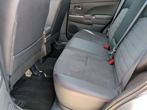 Used 2025 Mitsubishi Outlander Sport SE AWD/4WD image 25