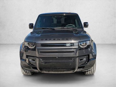 Used 2023 Land Rover Defender 90 V8 image 2